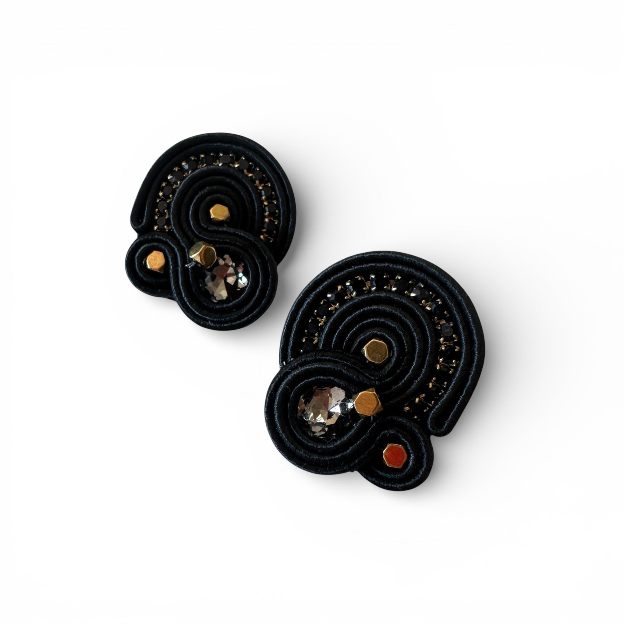 Beth Nero - Gioielli Soutache Artigianali Shimmershine